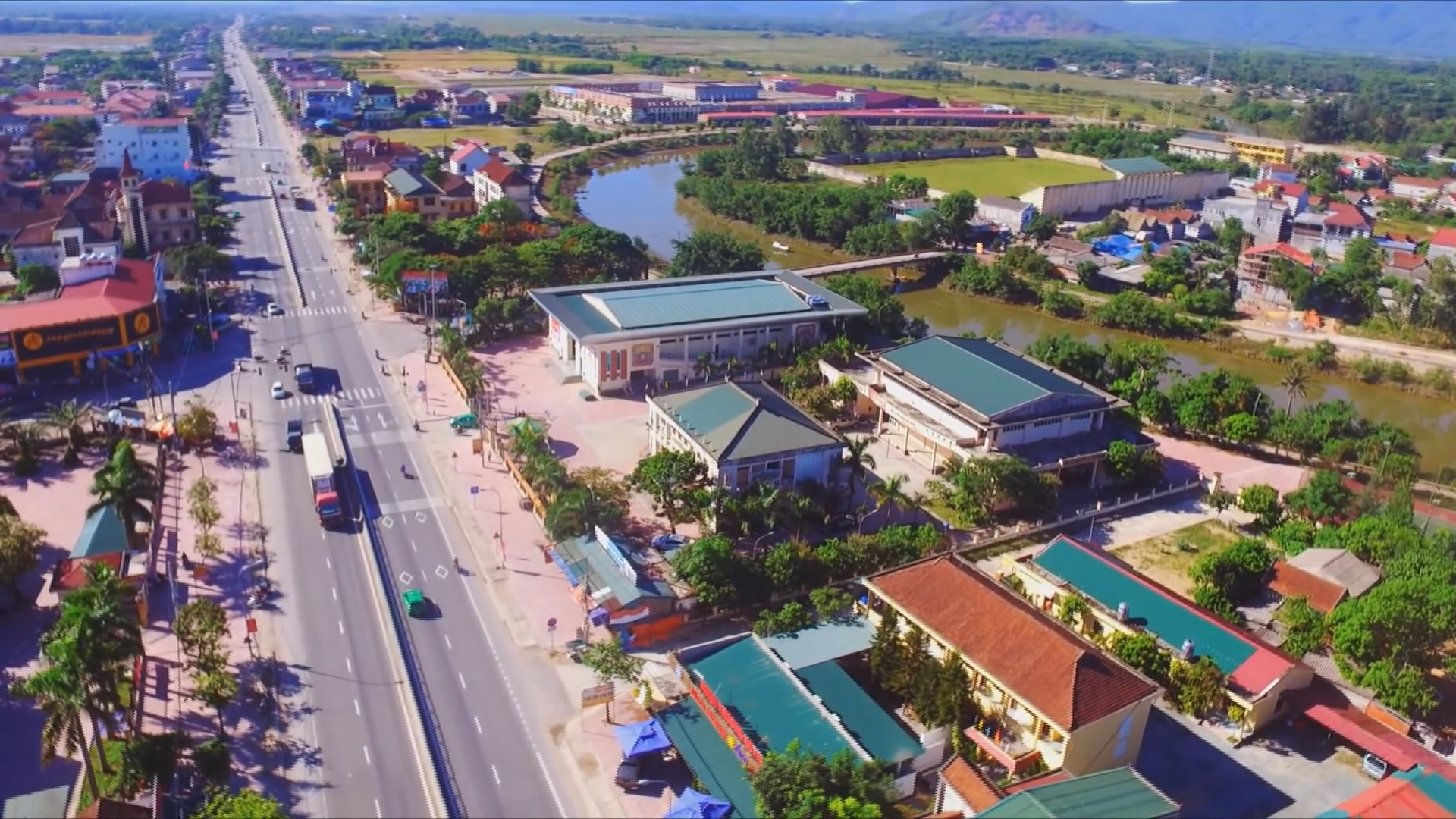 Thị trấn Cẩm Xuyên đang ngày càng đổi mới văn minh
