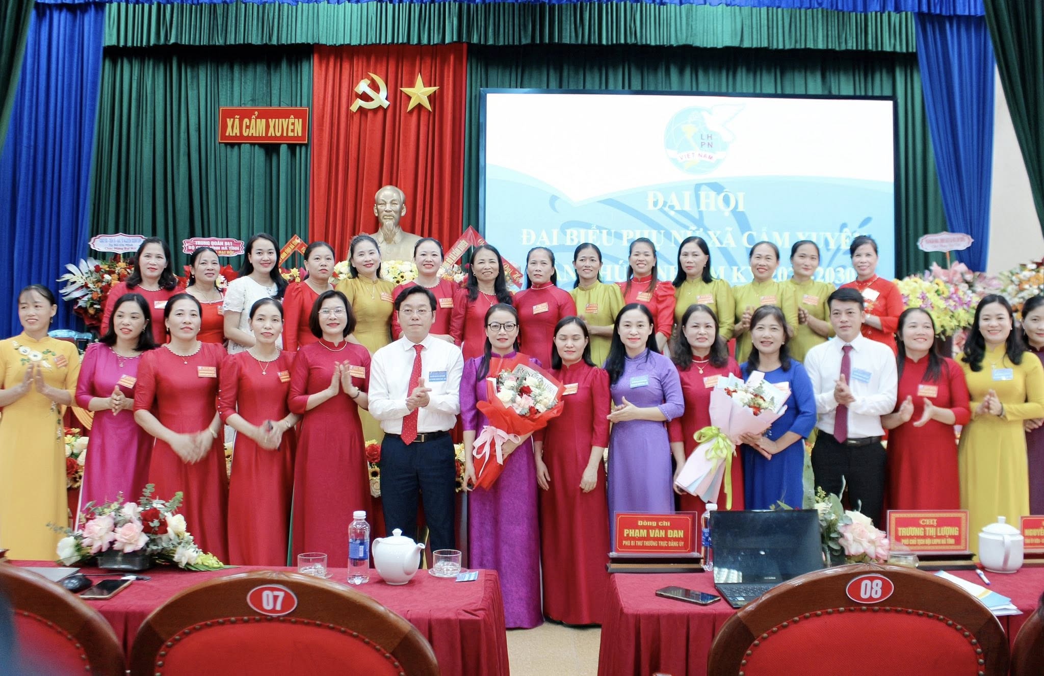Phụ nữ xã Cẩm Xuyên đoàn kết, sáng tạo xây dựng quê hương trong giai đoạn mới 