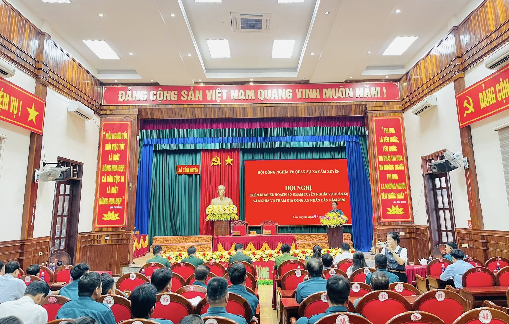 Xã Cẩm Xuyên tổ chức Hội nghị Xét duyệt công dân nam trong độ tuổi sẵn sàng nhập ngũ, diện tạm hoãn gọi nhập ngũ; triển khai kế hoạch sơ tuyển NVQS; nghĩa vụ CAND năm 2026