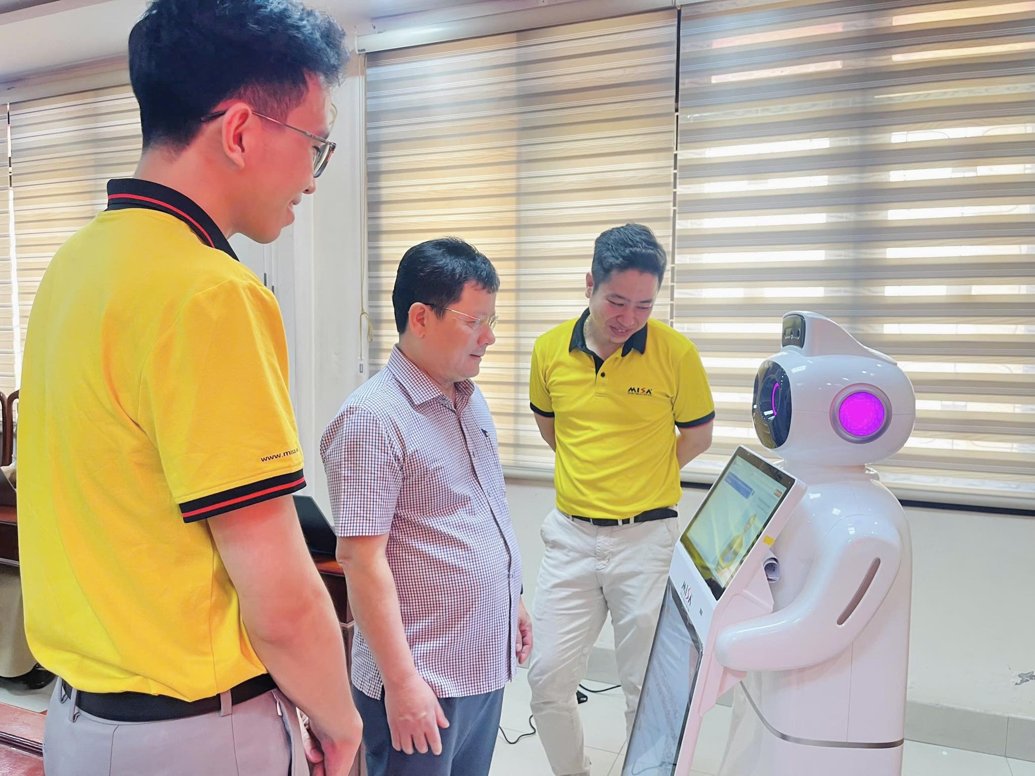 Cẩm Xuyên đẩy mạnh chuyển đổi số hành chính – Ứng dụng AI vào thực tiễn