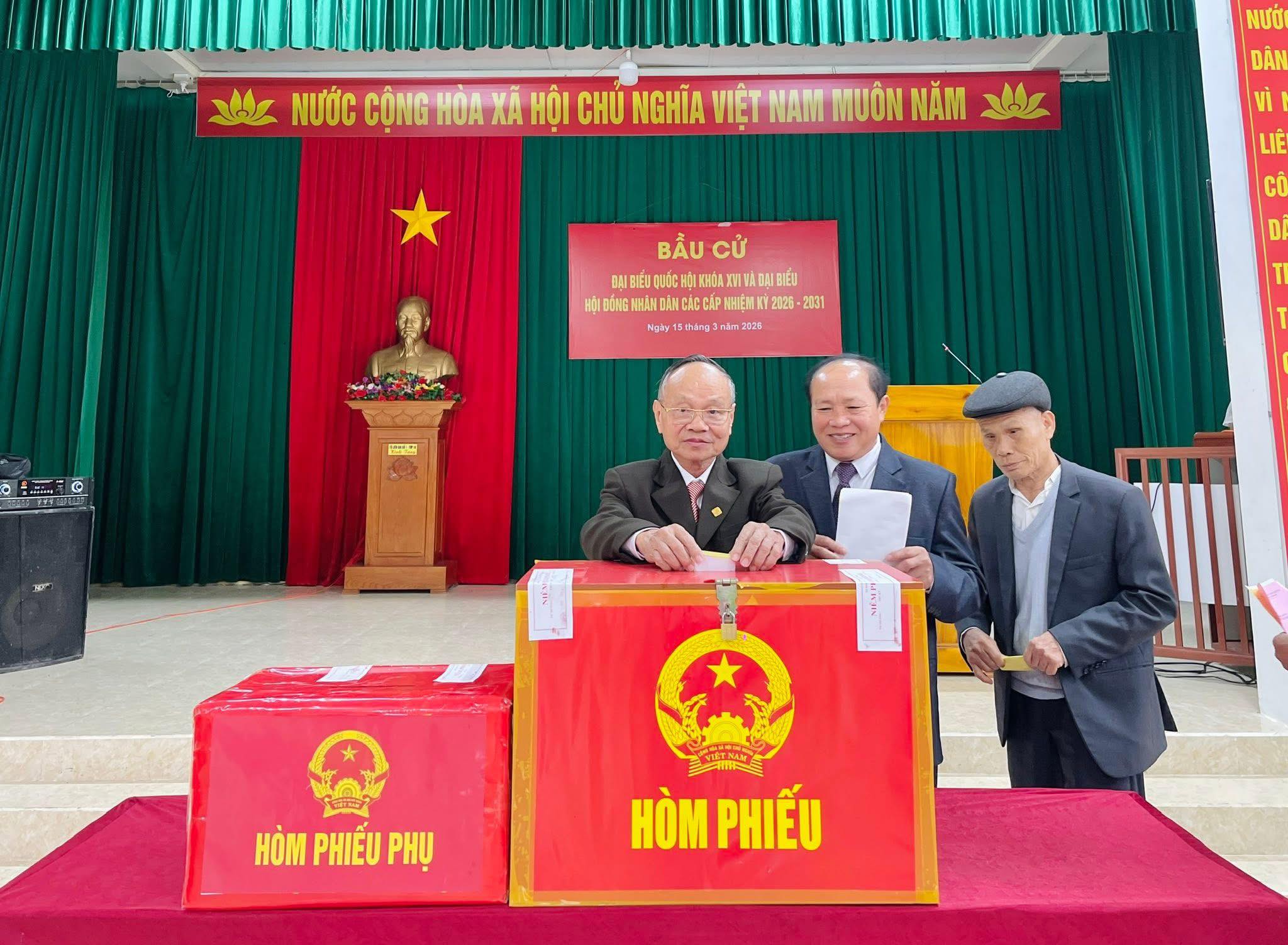 Xã Cẩm Xuyên khai mạc bầu cử Đại biểu Quốc hội khóa XVI và đại biểu HĐND các cấp nhiệm kỳ 2026 – 2031