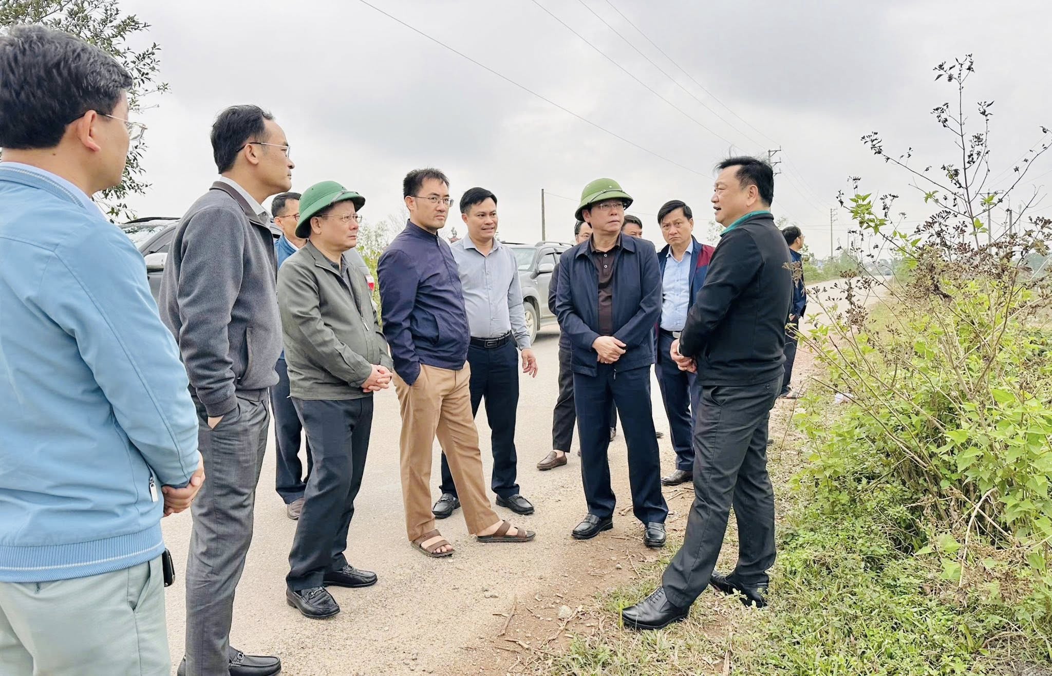 Đoàn công tác UBND tỉnh Hà Tĩnh kiểm tra, khảo sát thực địa tại Xã Cẩm Xuyên