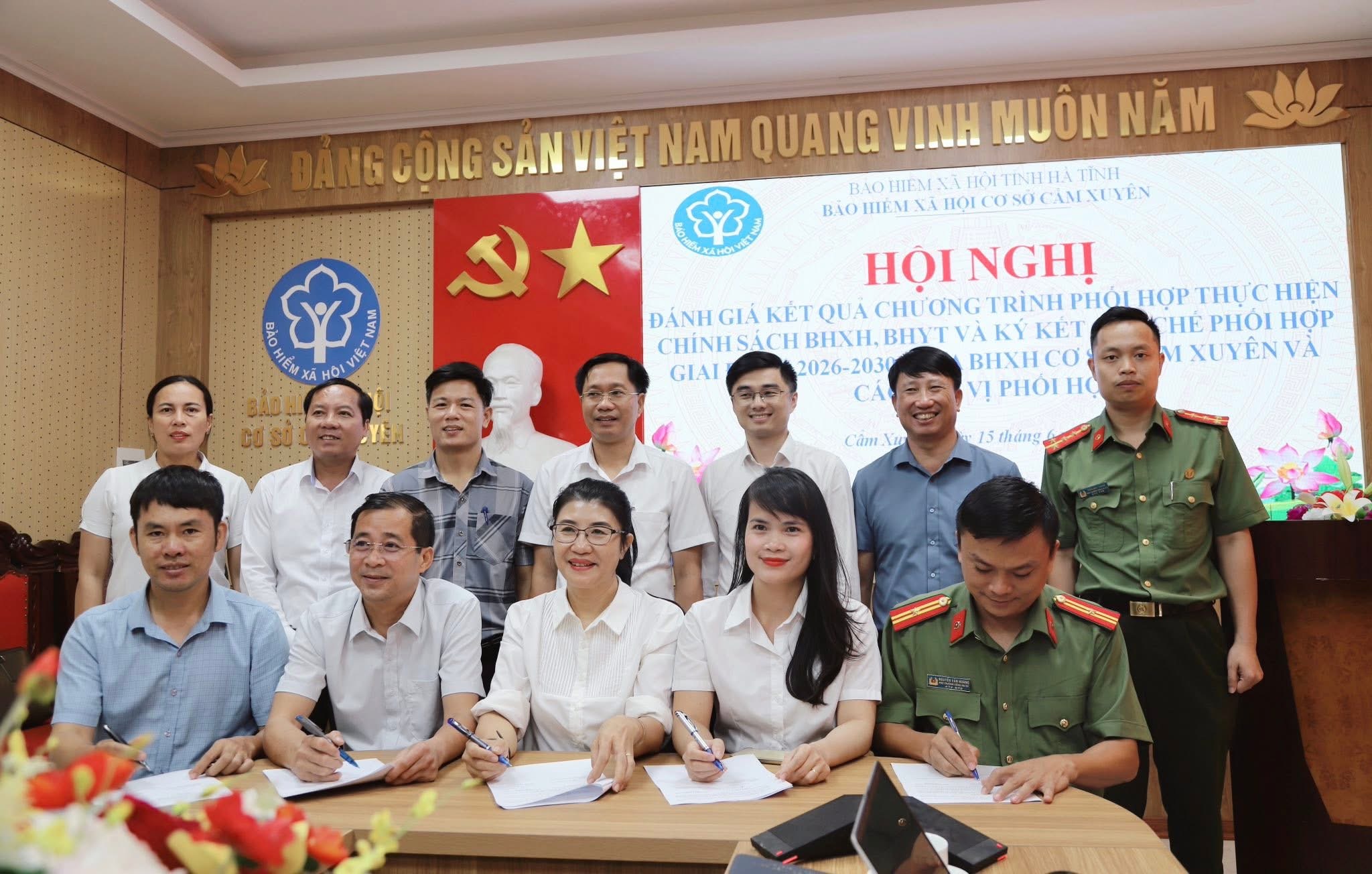 Tăng cường phối hợp thực hiện chính sách BHXH, BHYT, bảo đảm an sinh xã hội trên địa bàn.