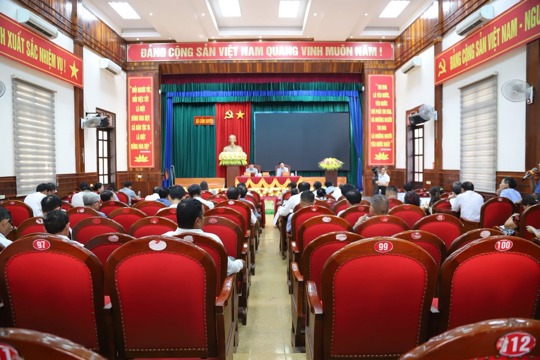 Xã Cẩm Xuyên tổ chức hội nghị tổng kết sản xuất lúa vụ xuân đánh giá mô hình lúa hữu cơ giảm phát thải và triển khai kế hoạch sản xuất vụ hè thu năm 2026