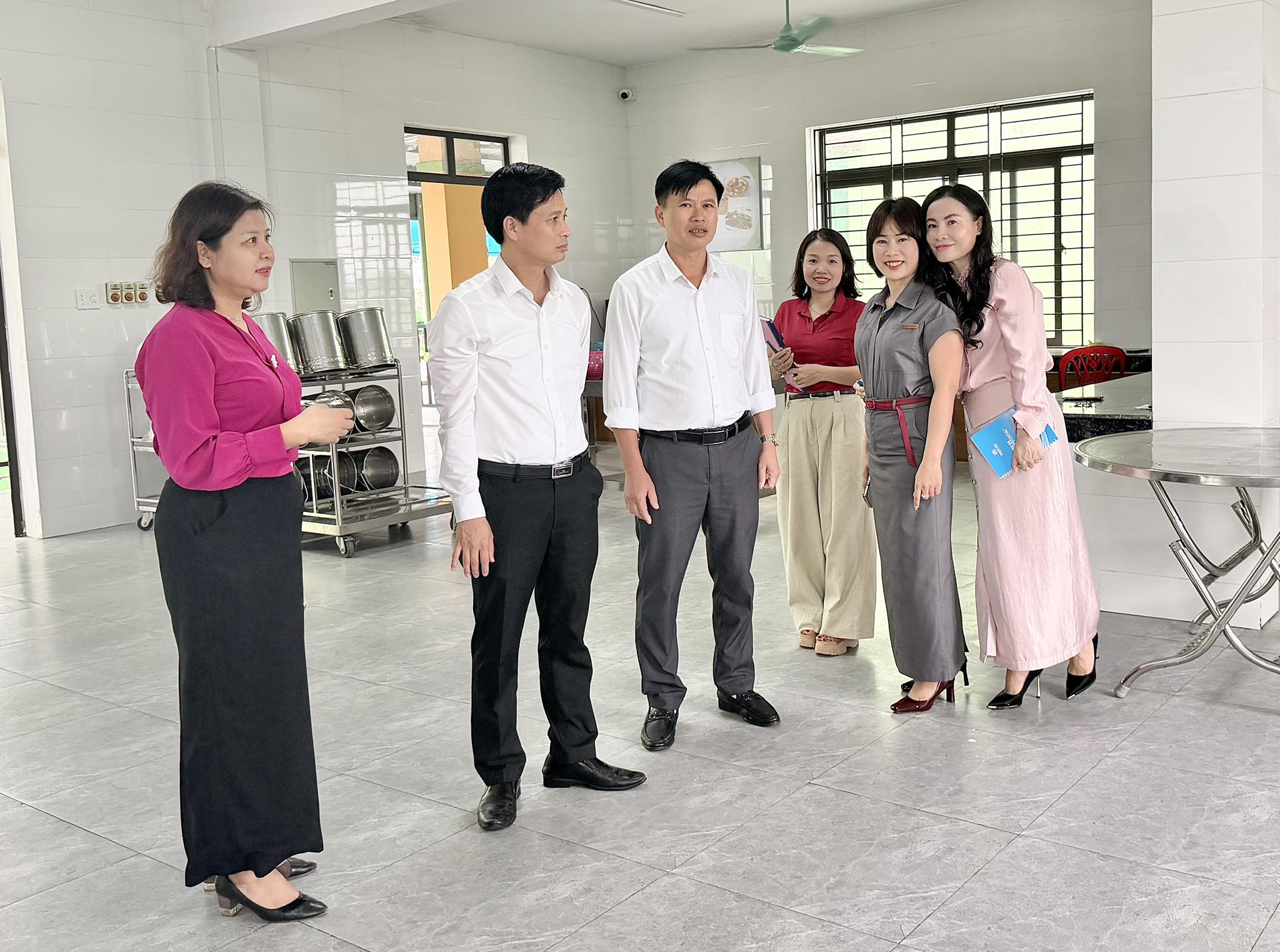 Nâng cao chất lượng giáo dục mầm non: Hai trường học tại xã Cẩm Xuyên đón đoàn khảo sát của Sở Giáo dục và Đào tạo 