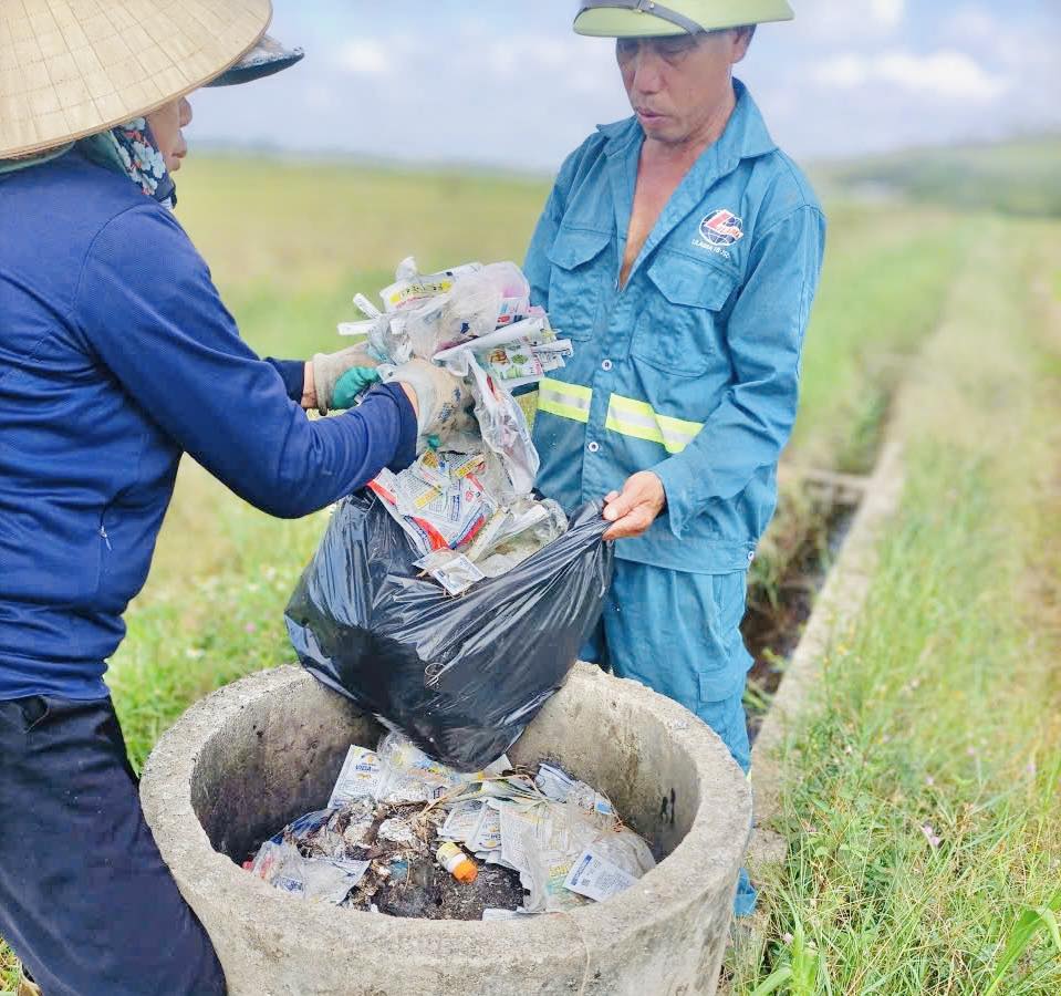 Cùng Cẩm Xuyên bảo vệ môi trường và xây dựng nông thôn mới 