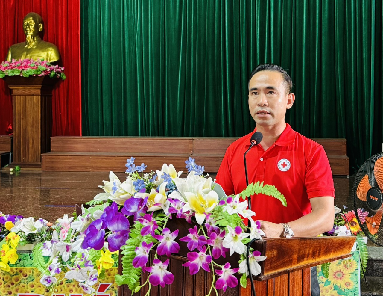 a. chữ thập tập huấn