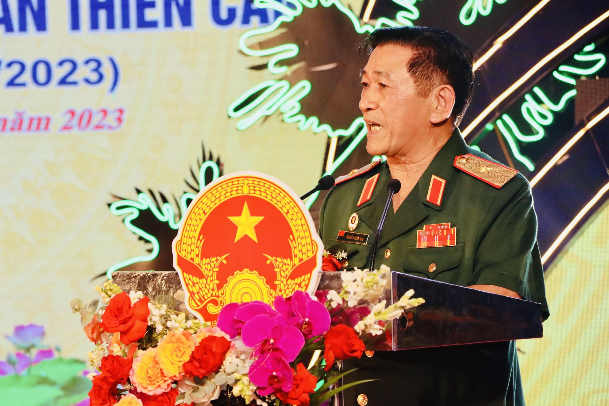 A THANH LAP TC 4